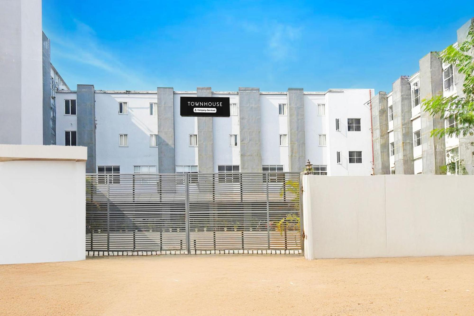 Super Townhouse Mancheswar Industrial Estate Hotell Bhubaneswar Eksteriør bilde