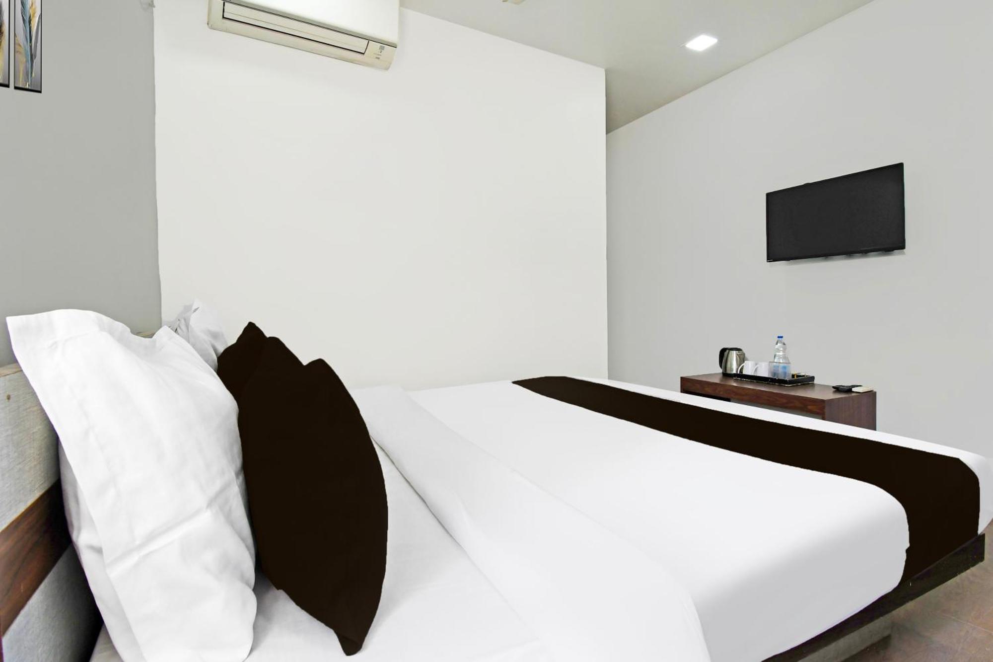 Super Townhouse Mancheswar Industrial Estate Hotell Bhubaneswar Eksteriør bilde