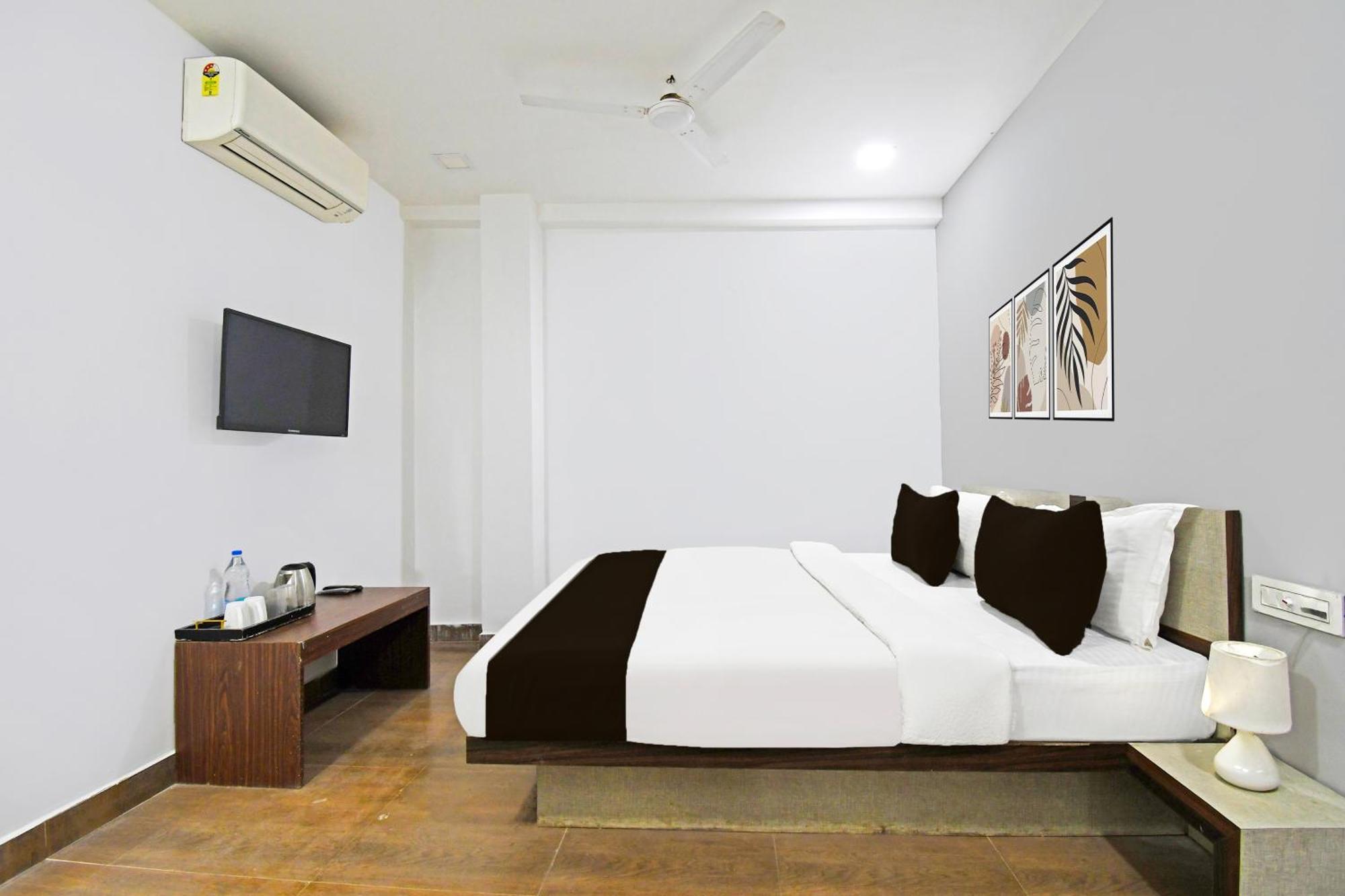 Super Townhouse Mancheswar Industrial Estate Hotell Bhubaneswar Eksteriør bilde